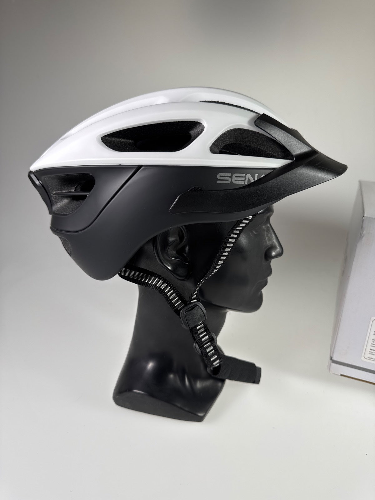 Sena R1 Fahrradhelm - Größe 55-59cm #10782