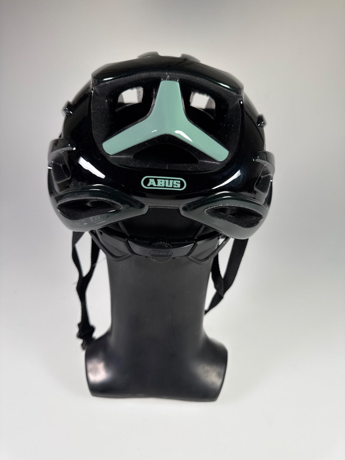 ABUS AirBreaker Fahrradhelm - Größe 59-61cm #10940
