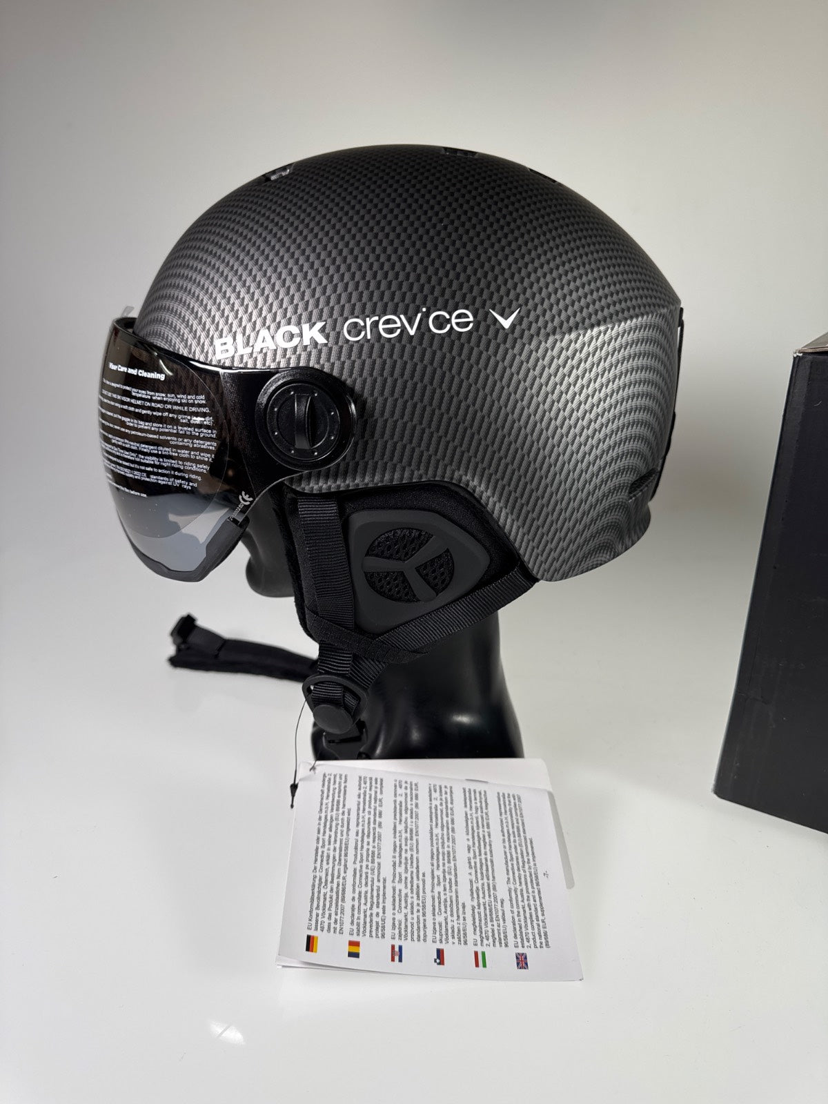 Black Arlberg Skihelm mit Visier - Größe 58-61cm #11030