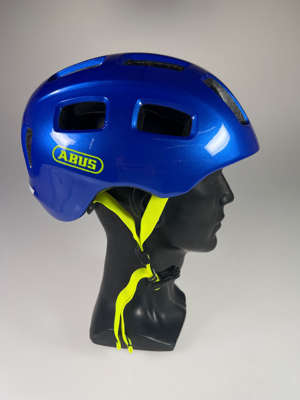 ABUS Youn-I 2.0 Fahrradhelm - Größe 52-57cm #10402