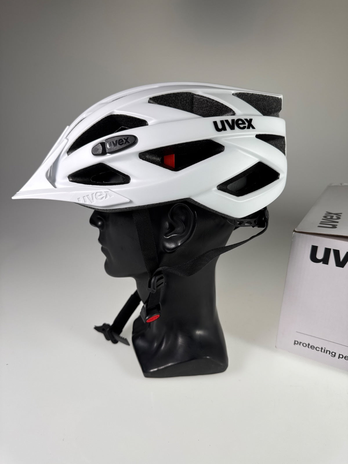 uvex I-VO CC Fahrradhelm - Größe 56-60cm #10636