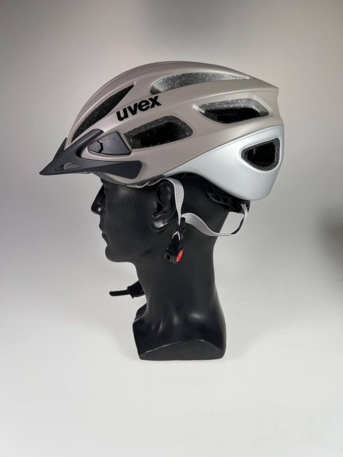 uvex True cc Fahrradhelm - Größe 52-55cm #10483