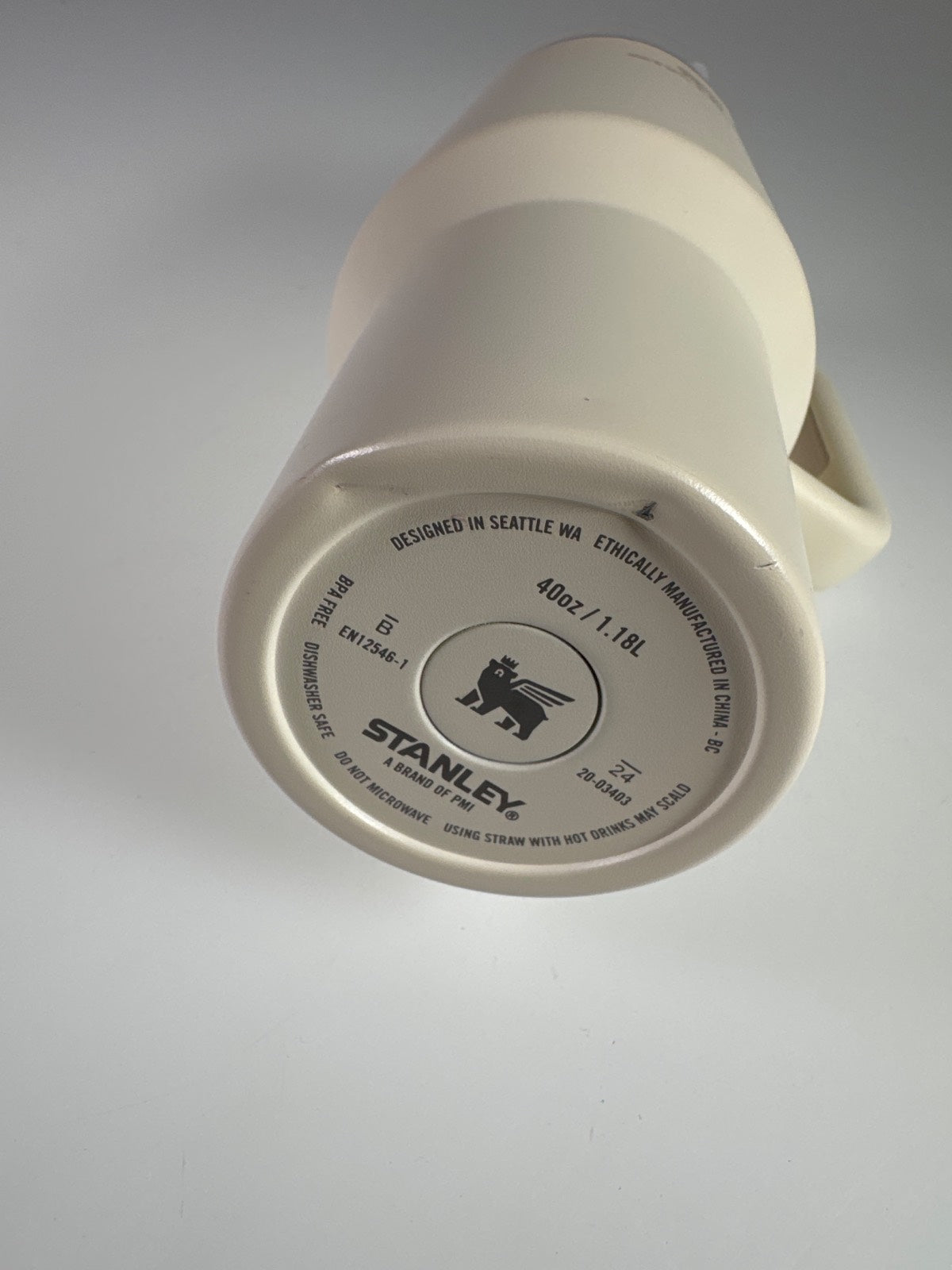Stanley Quencher H2.0 Thermobecher 1.18L - Cream #10994