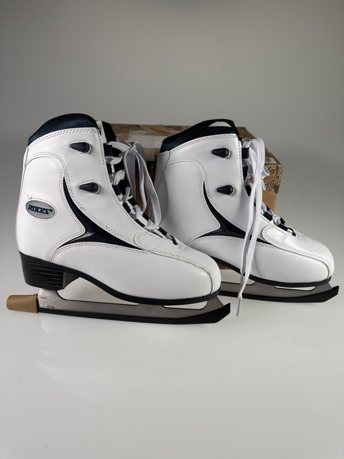 Roces Ladies Skates RFG 1 - EU38 #10954