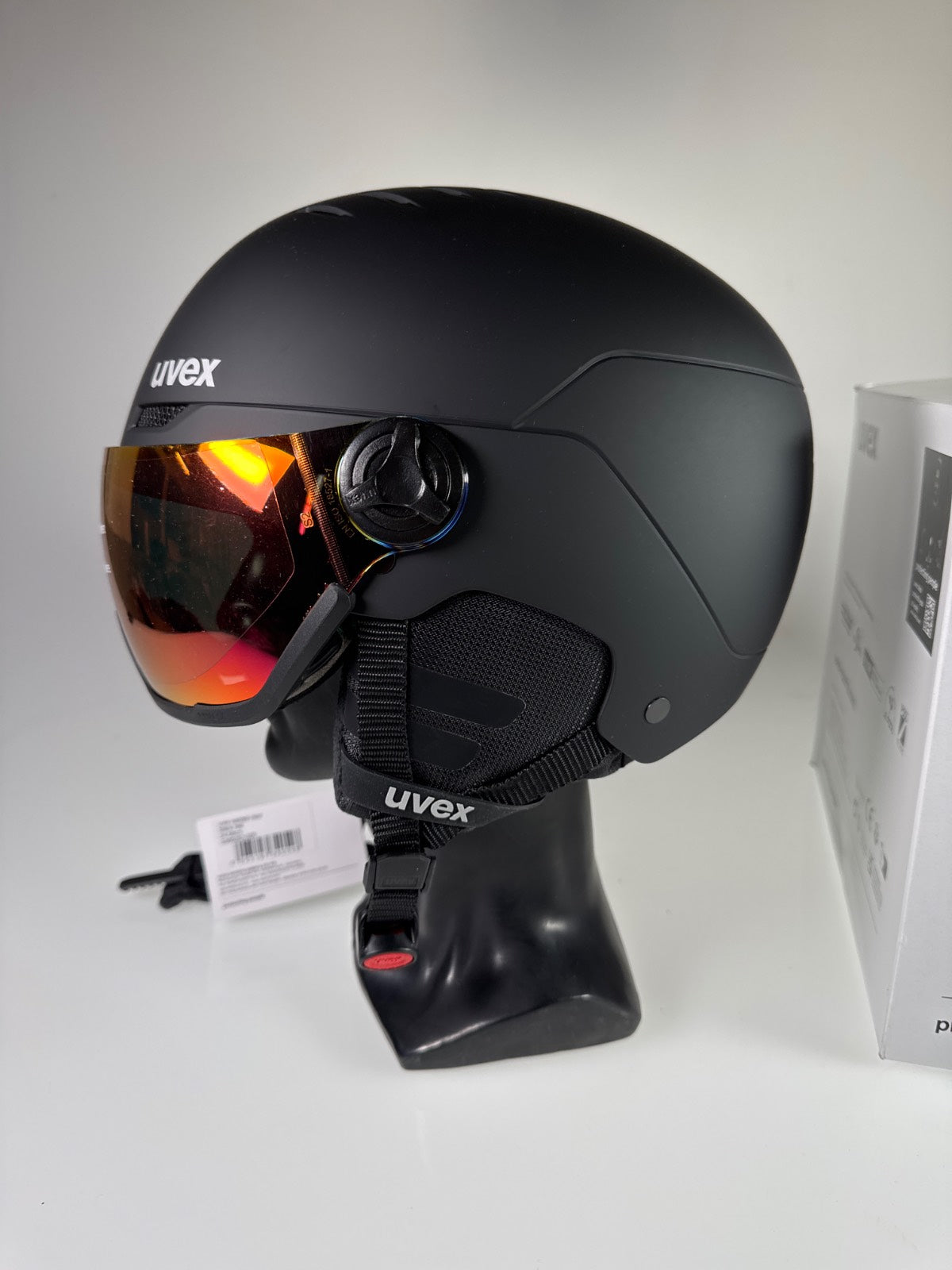 uvex Wanted Visor Skihelm - Größe 54-58cm #8825 