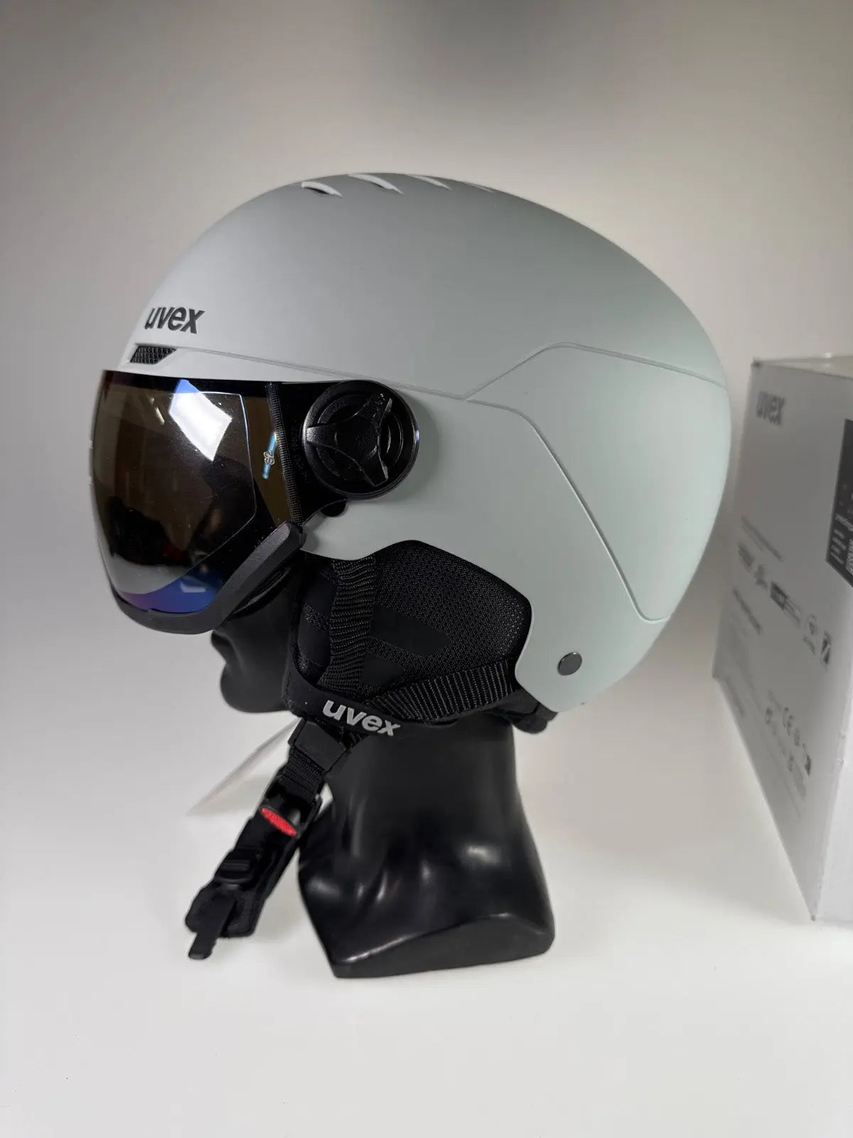 uvex Wanted Visor Skihelm - Größe 54-58cm #9027
